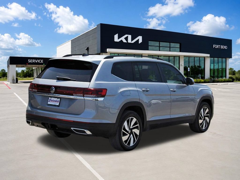 Used 2025 Volkswagen Atlas SE FWD image 5