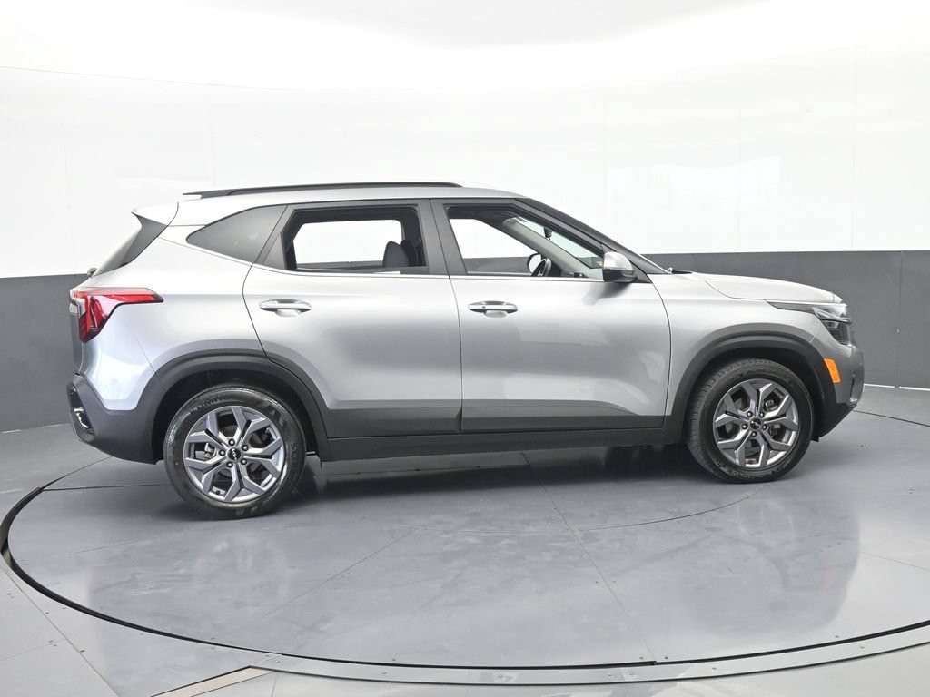 Used 2024 Kia Seltos S FWD image 7