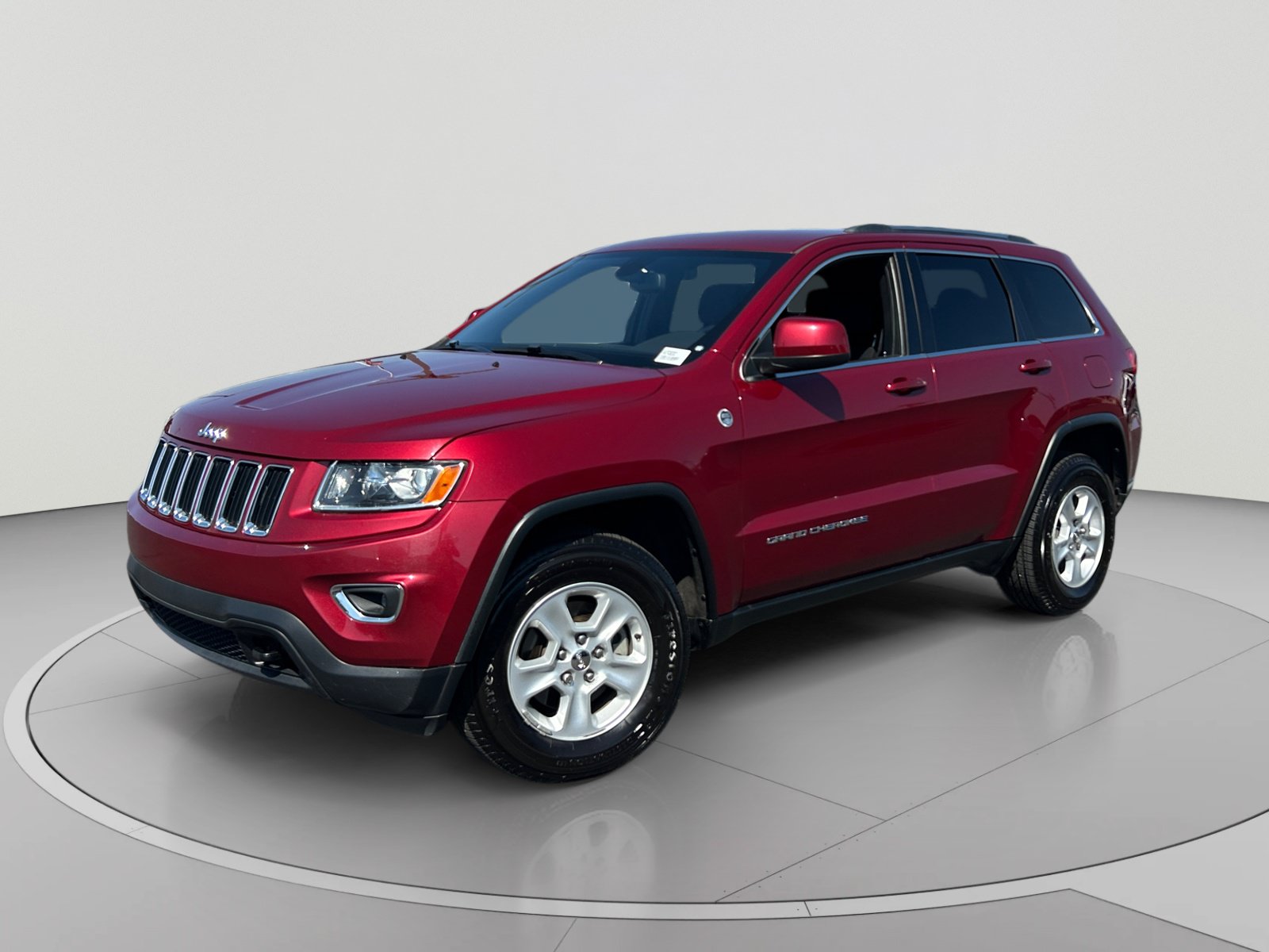 Used 2015 Jeep Grand Cherokee Laredo w/ Quick Order Package 23E AWD/4WD image 1