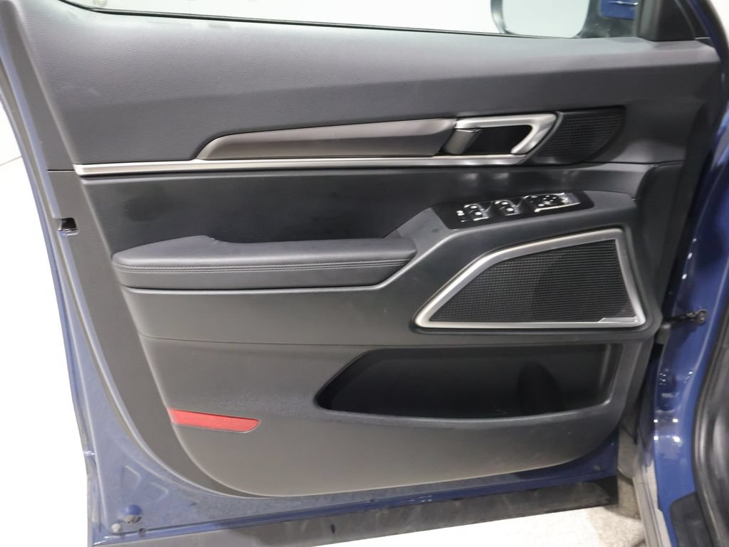 Used 2025 Kia Telluride S AWD/4WD image 12