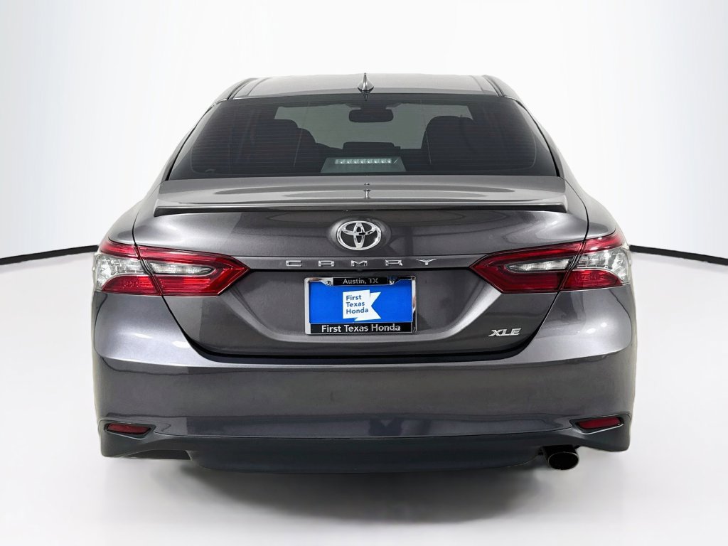 Used 2021 Toyota Camry XLE FWD image 6