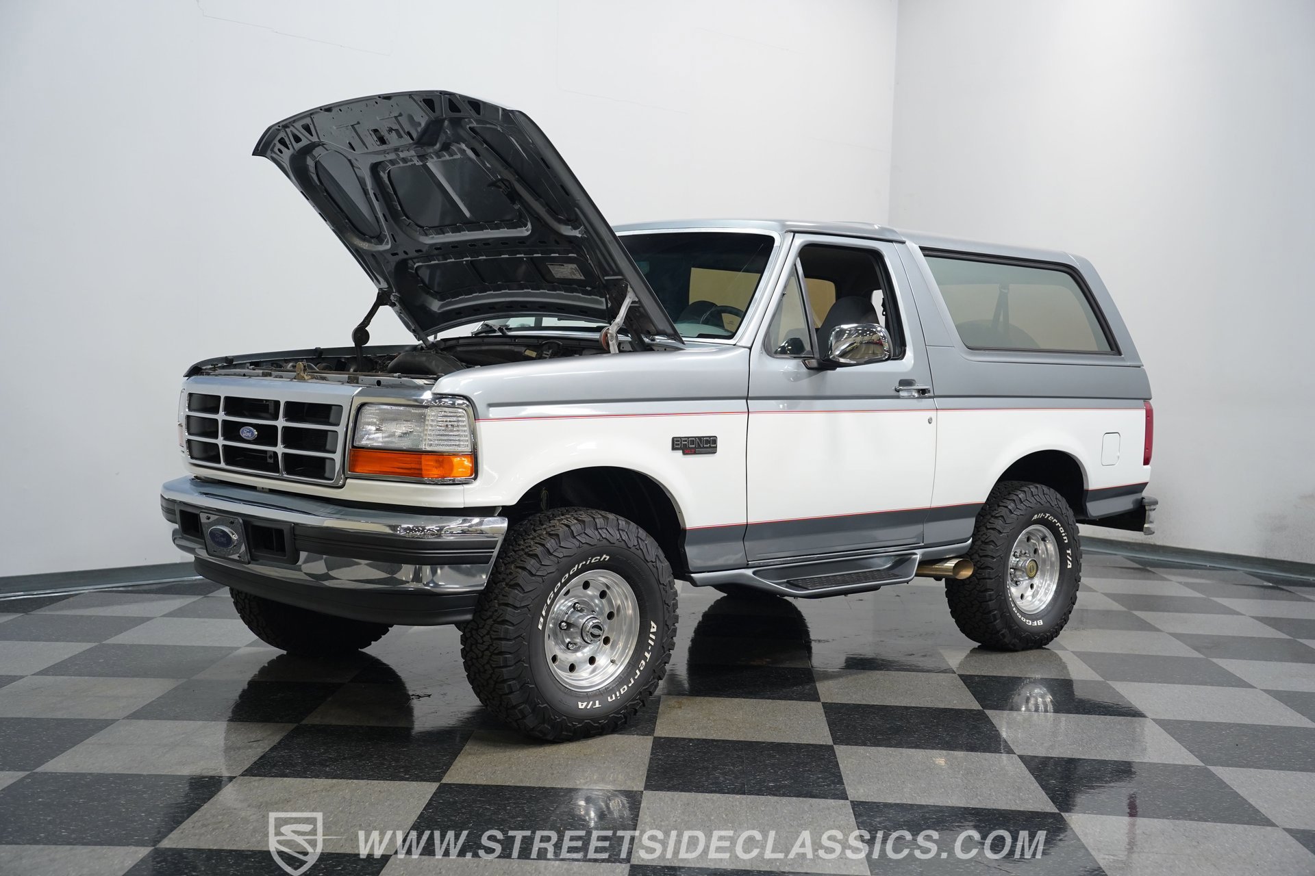 Used 1995 Ford Bronco XLT image 28