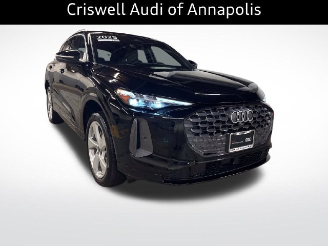 Certified 2025 Audi Q5 Premium AWD/4WD image 9