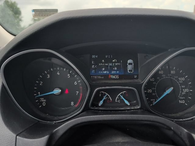 Used 2015 Ford Focus SE w/ Equipment Group 201A FWD image 16