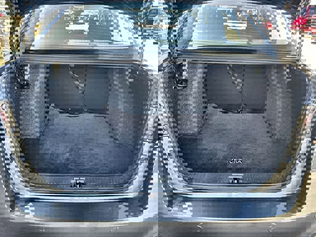 Used 2024 Nissan Versa SR image 22