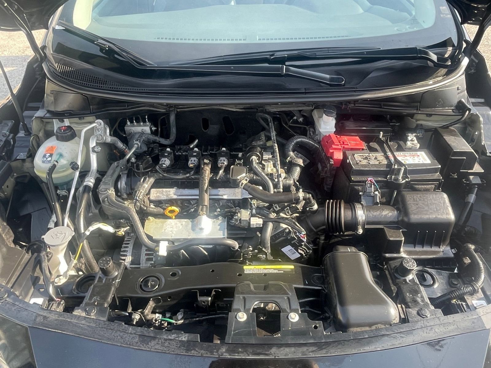 Used 2025 Nissan Versa SV FWD image 30