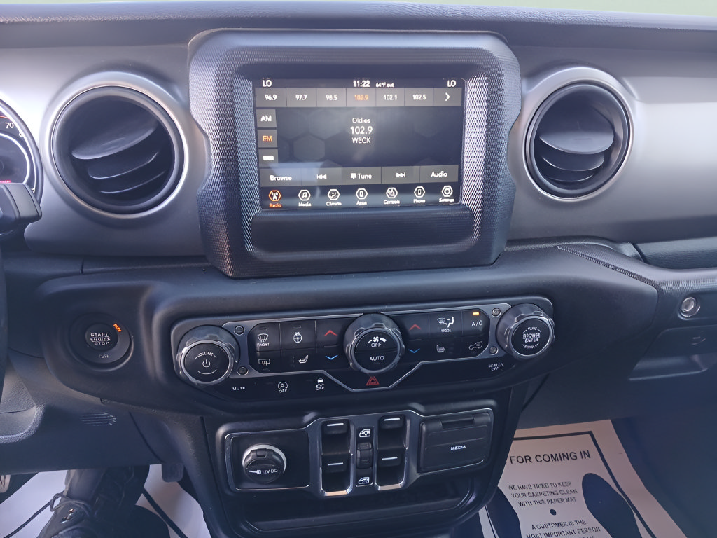 Used 2021 Jeep Wrangler Unlimited Sport AWD/4WD image 12