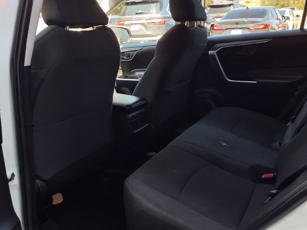 Certified 2024 Toyota RAV4 LE FWD image 23