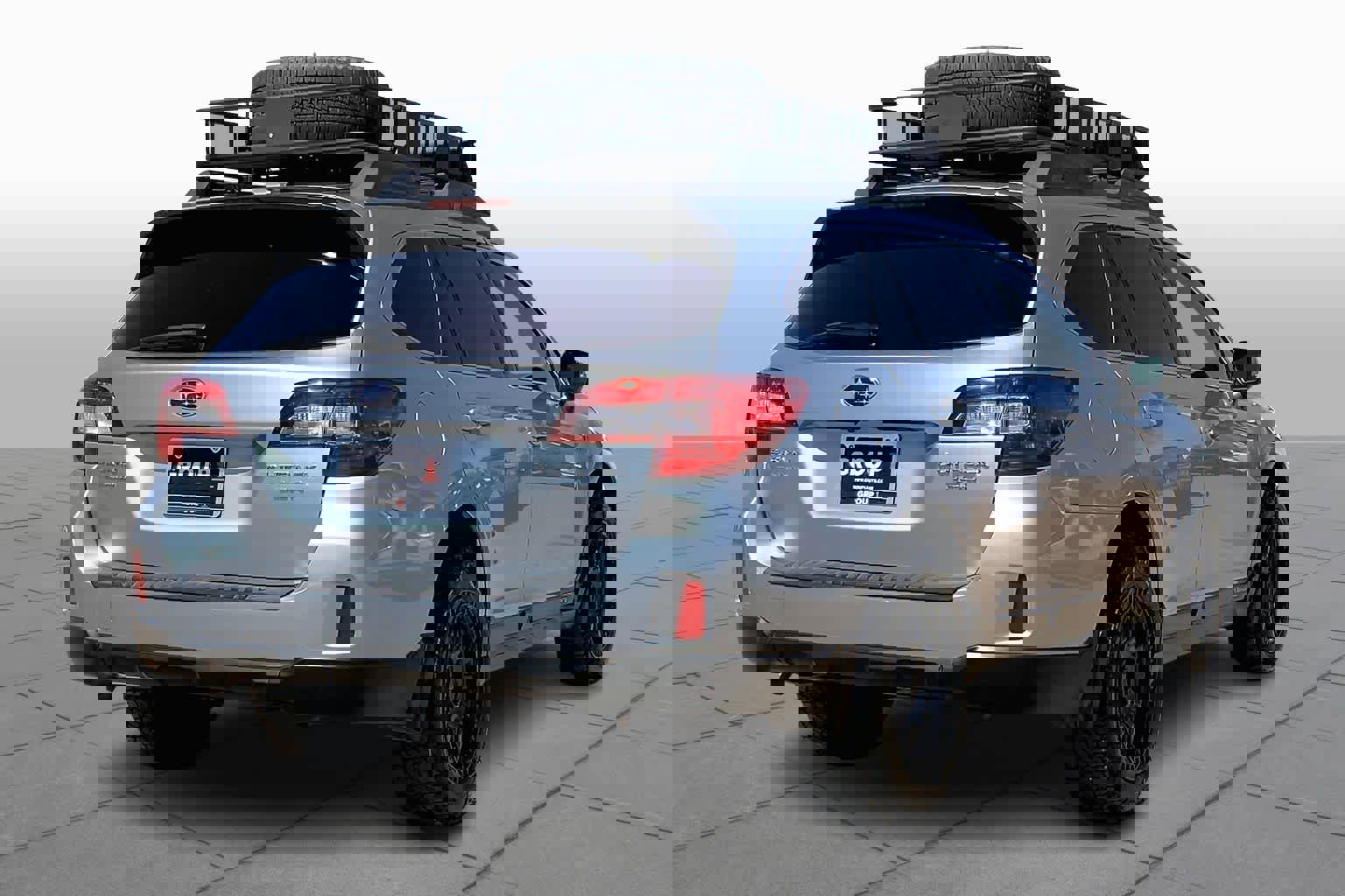 Used 2015 Subaru Outback 3.6R Limited image 13