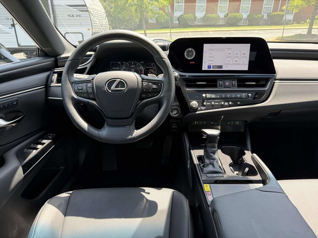Used 2023 Lexus ES 350 w/ Premium Package FWD image 8