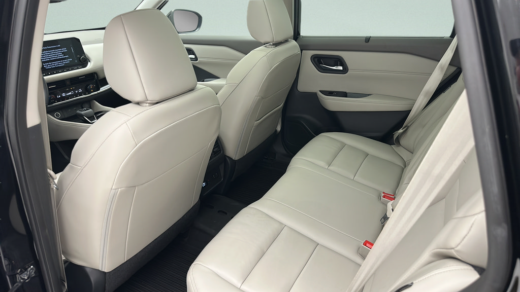 Used 2023 Nissan Rogue SL w/ SL Premium Package AWD/4WD image 9
