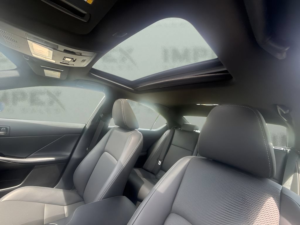 Used 2025 Lexus IS 350 F Sport RWD image 10