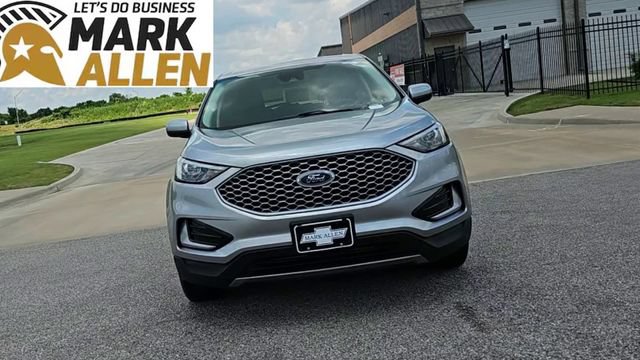 Used 2024 Ford Edge SEL AWD/4WD image 3