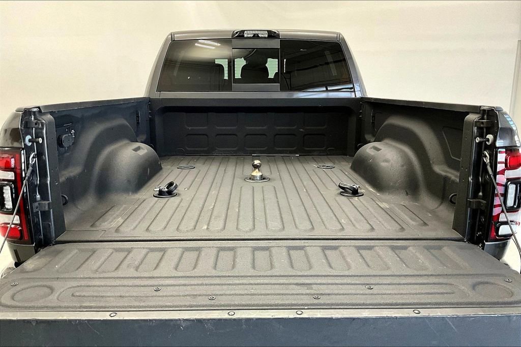 Used 2021 RAM 2500 Limited image 28