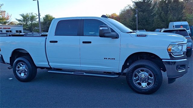 Used 2024 RAM 2500 Big Horn w/ Bed Utility Group image 2