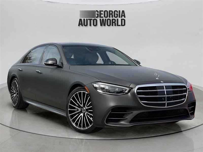 Used 2023 Mercedes-Benz S 580 4MATIC Sedan image 2
