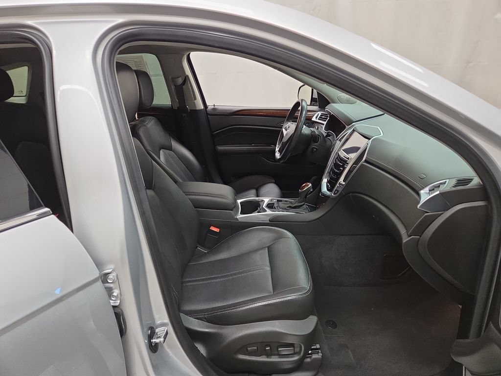 Used 2015 Cadillac SRX Luxury w/ Driver Awareness Package AWD/4WD image 12