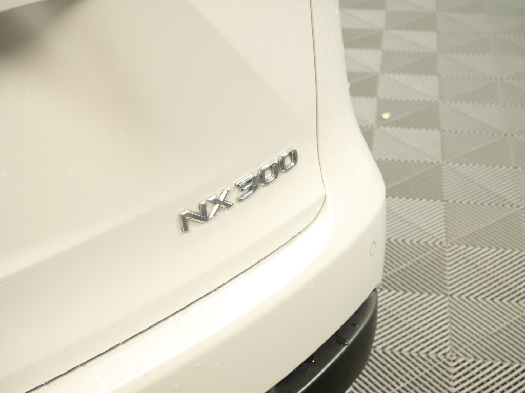 Used 2019 Lexus NX 300 AWD w/ Premium Package image 9