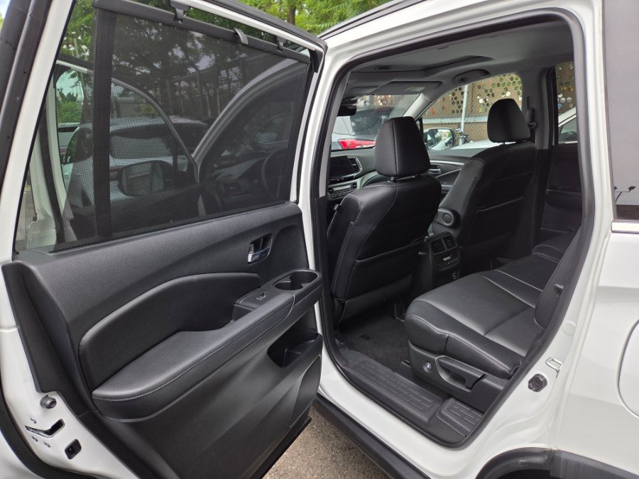 Used 2022 Honda Pilot Special Edition image 7