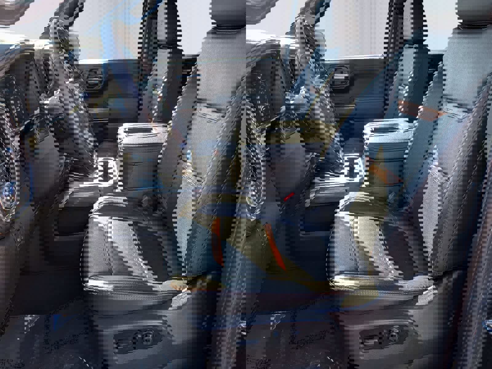 Used 2021 GMC Sierra 1500 AT4 w/ AT4 Value Package image 16