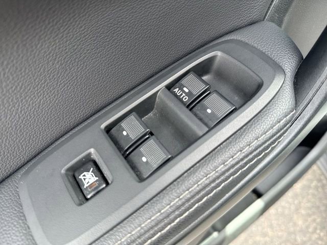 Used 2022 Ford Ranger Lariat w/ Equipment Group 501A High image 13