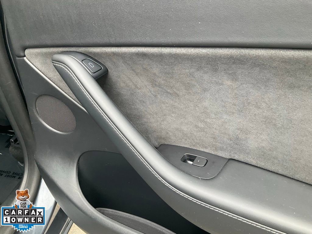 Used 2022 Tesla Model Y Performance AWD/4WD image 56