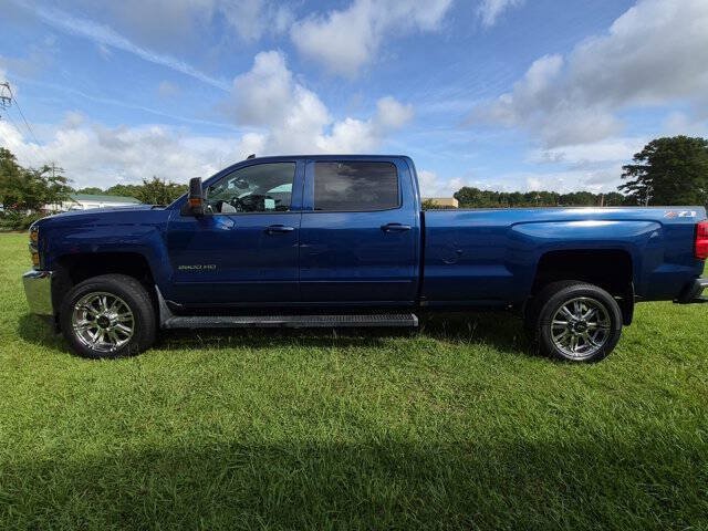 Used 2018 Chevrolet Silverado 2500 LT w/ LT Fleet Convenience Package AWD/4WD image 6
