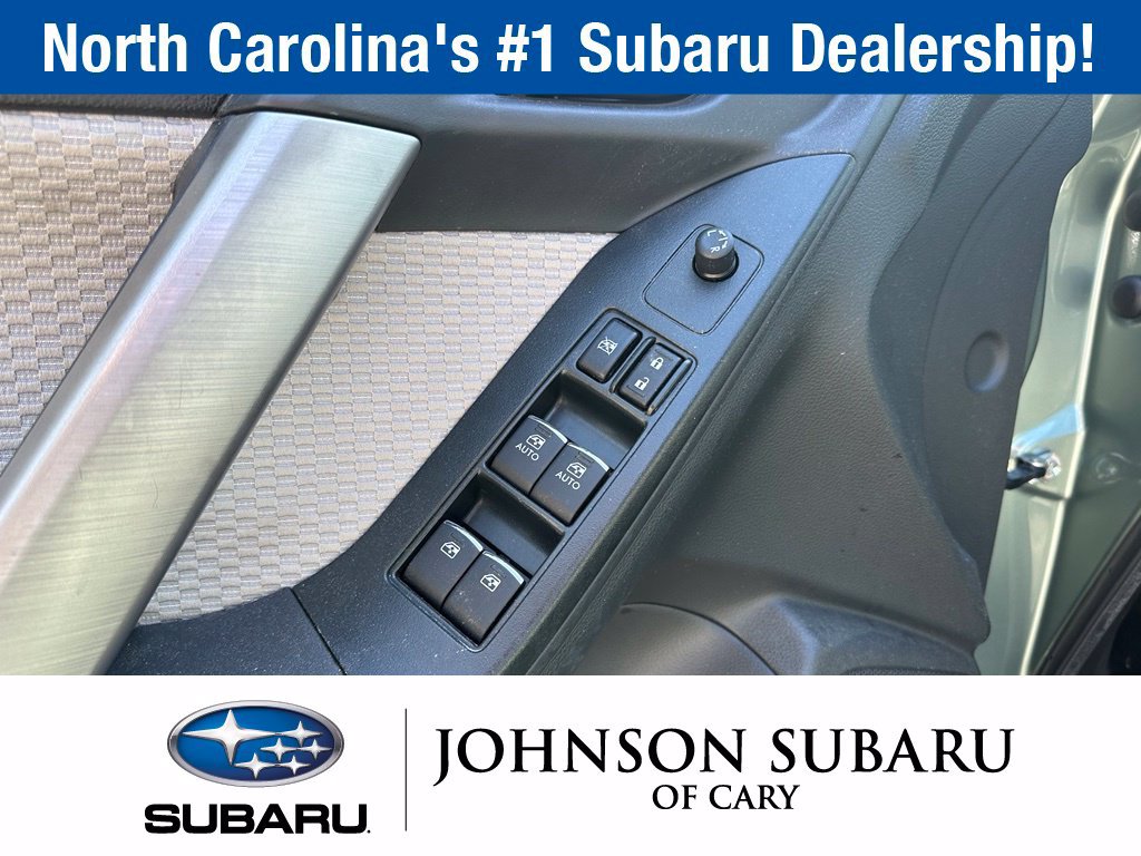 Used 2017 Subaru Forester 2.5i Premium w/ All-Weather Package AWD/4WD image 18