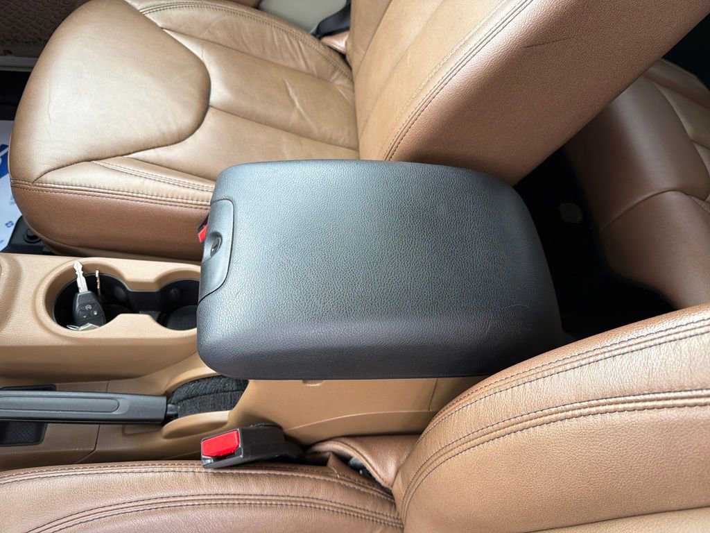 Used 2017 Jeep Wrangler Unlimited Sahara w/ Max Tow Package image 28