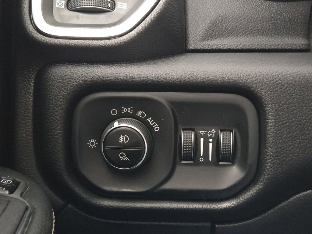 Used 2024 RAM 2500 Laramie w/ Safety Group image 24