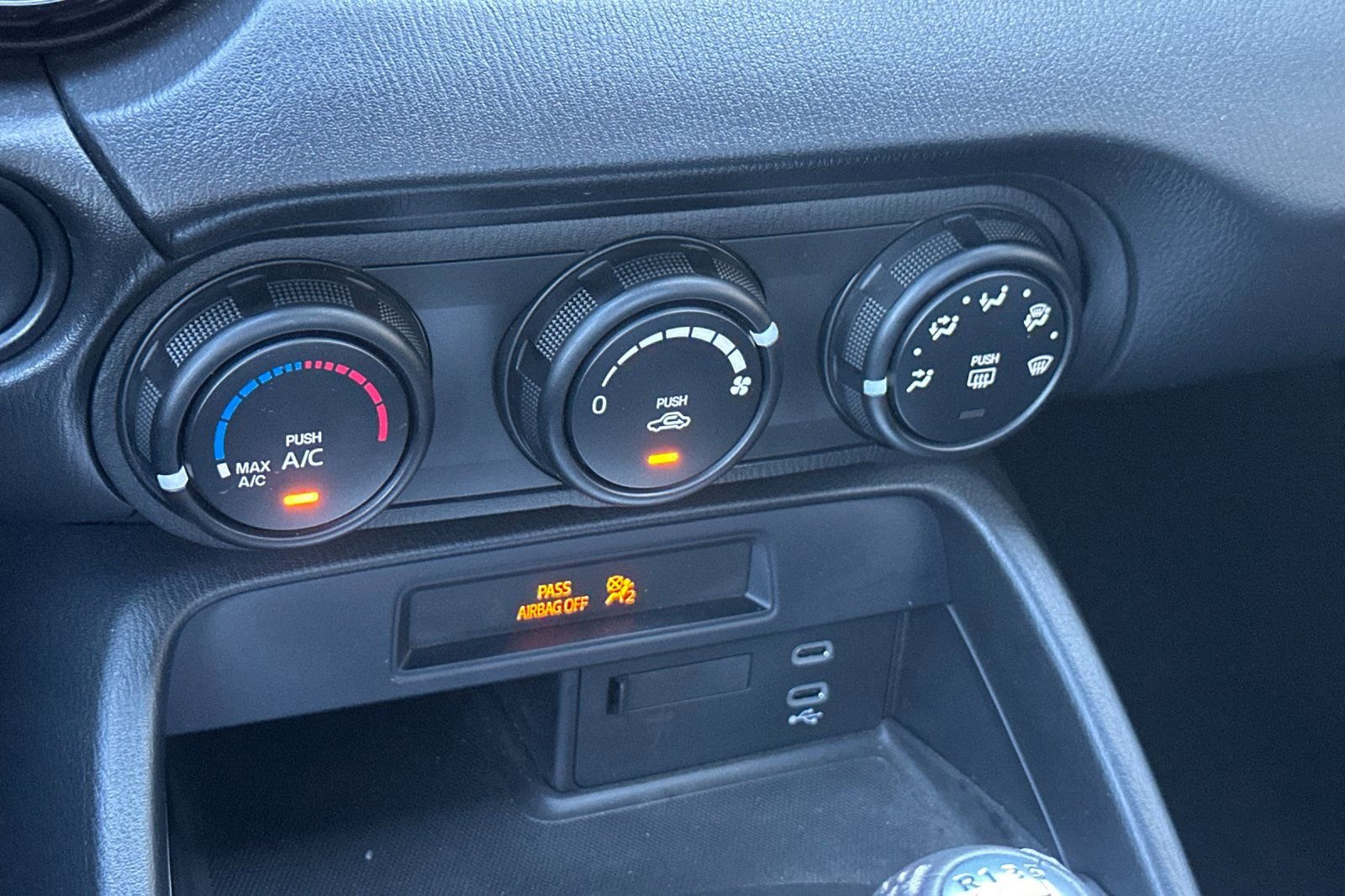 Used 2024 MAZDA MX-5 Miata Sport image 18