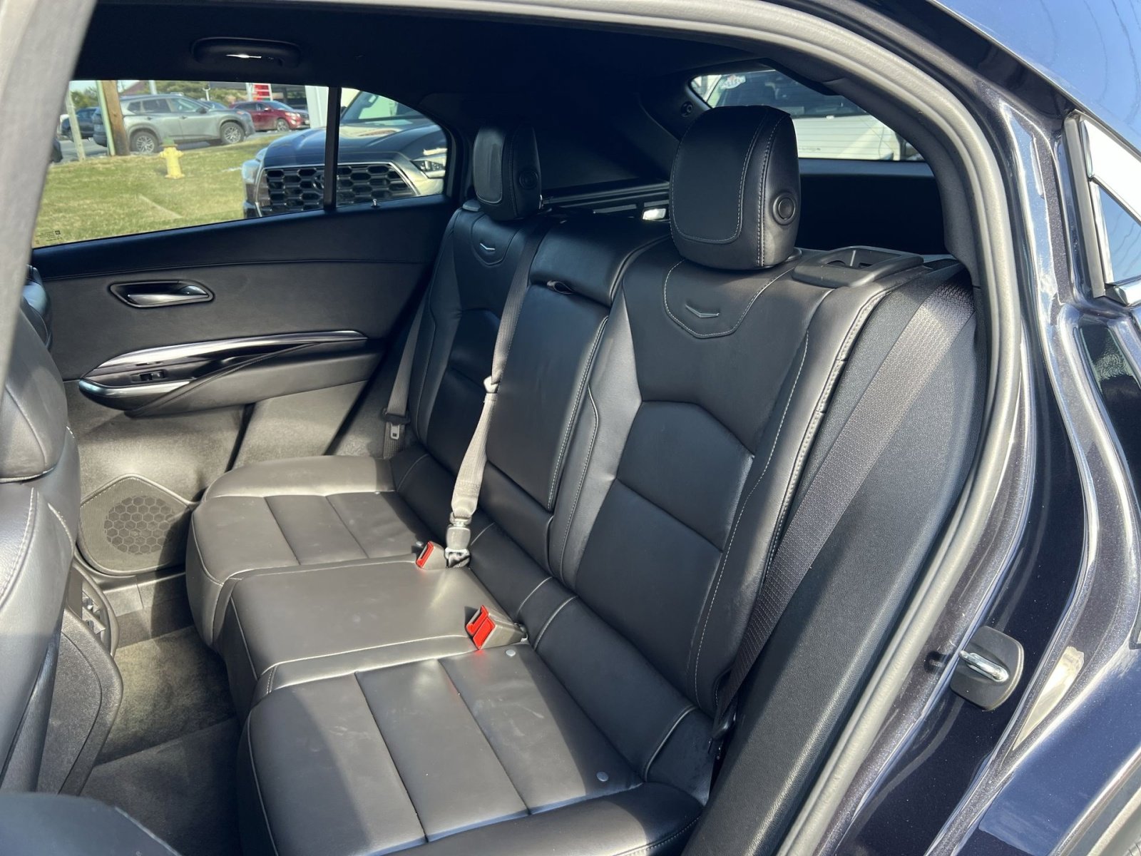 Used 2022 Cadillac XT4 Luxury w/ Cold Weather Package image 23