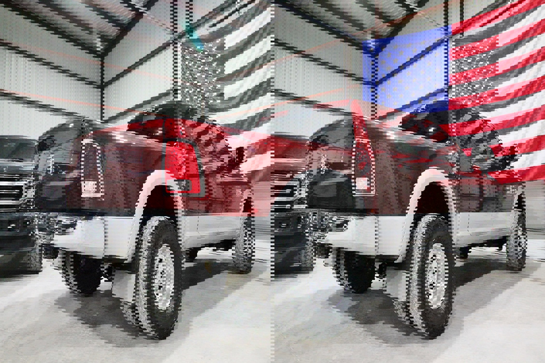 Used 2018 RAM 3500 Laramie image 11