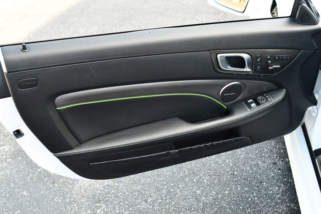 Used 2015 Mercedes-Benz SLK 350 image 12