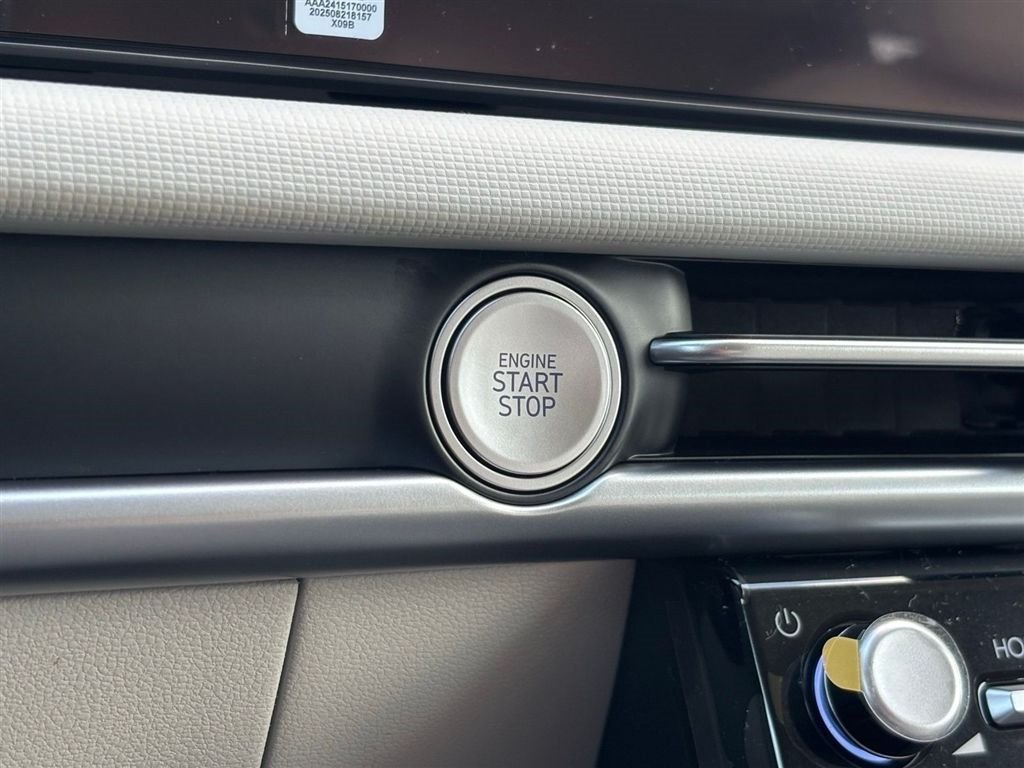 New 2026 Hyundai Tucson SEL Plus FWD image 18
