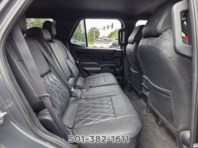 Used 2025 Toyota 4Runner 4WD image 15