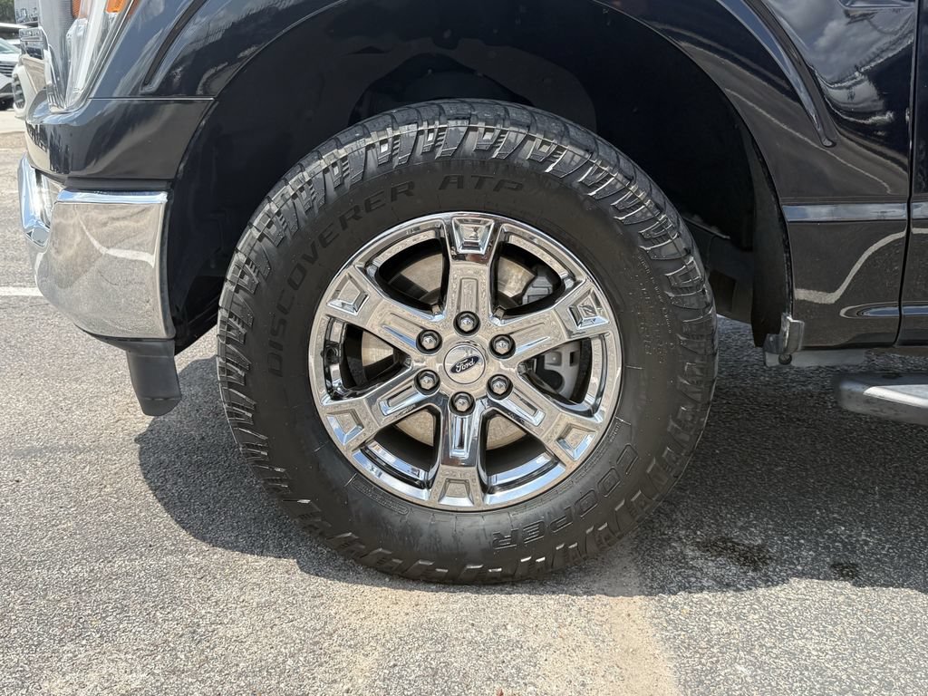 Used 2021 Ford F150 XLT w/ Equipment Group 302A High AWD/4WD image 9