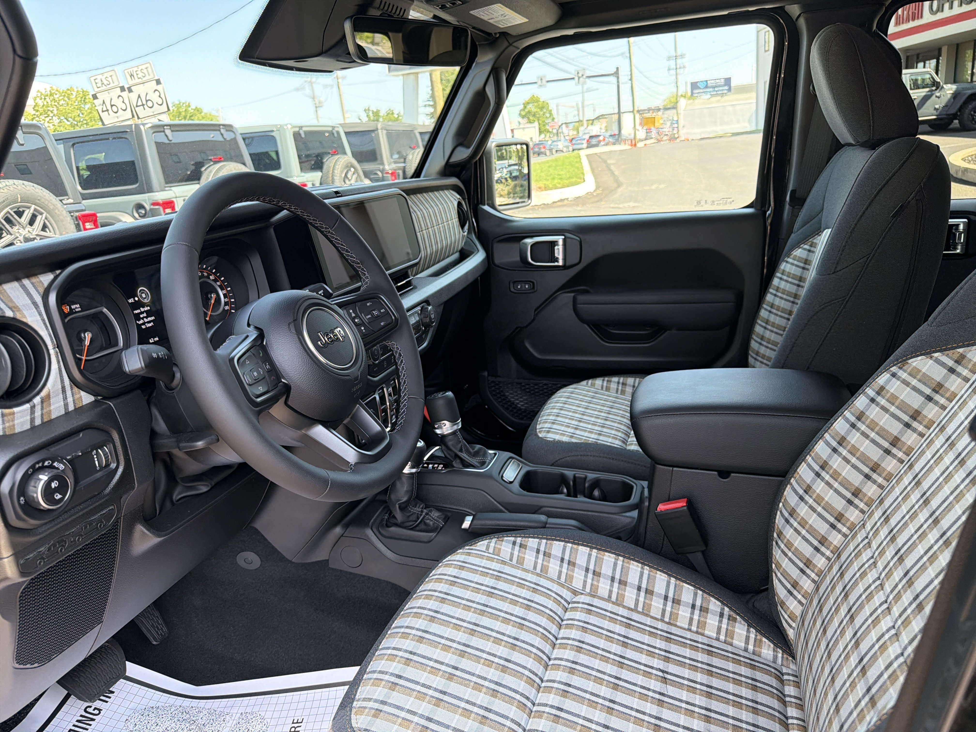 Used 2026 Jeep Gladiator Sport AWD/4WD image 17