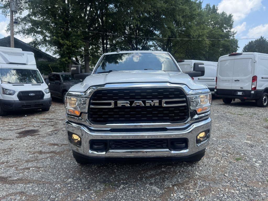 Used 2024 RAM 2500 Big Horn w/ Off Road Package AWD/4WD image 3