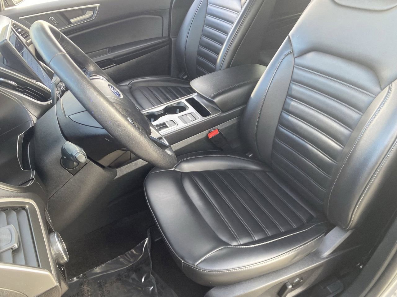 Used 2024 Ford Edge SEL image 18