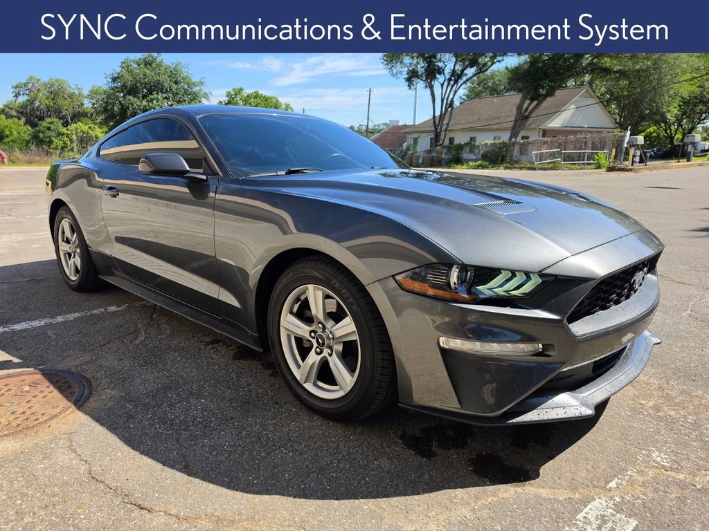 Used 2018 Ford Mustang Coupe RWD image 5