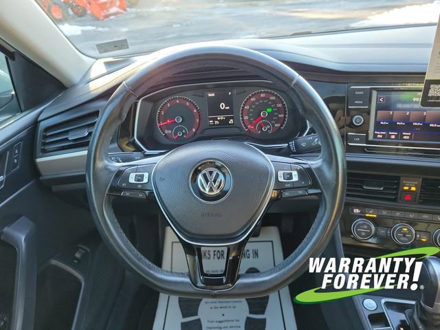 Used 2019 Volkswagen Jetta SE image 9