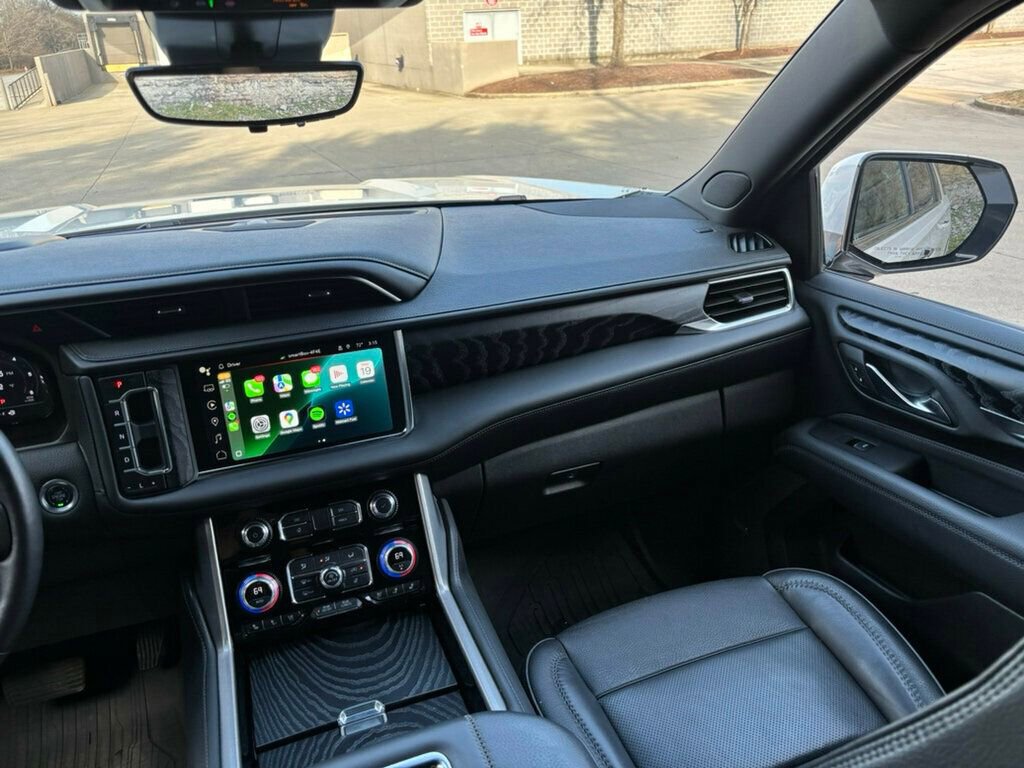 Used 2024 GMC Yukon XL Denali w/ Advanced Technology Package image 25