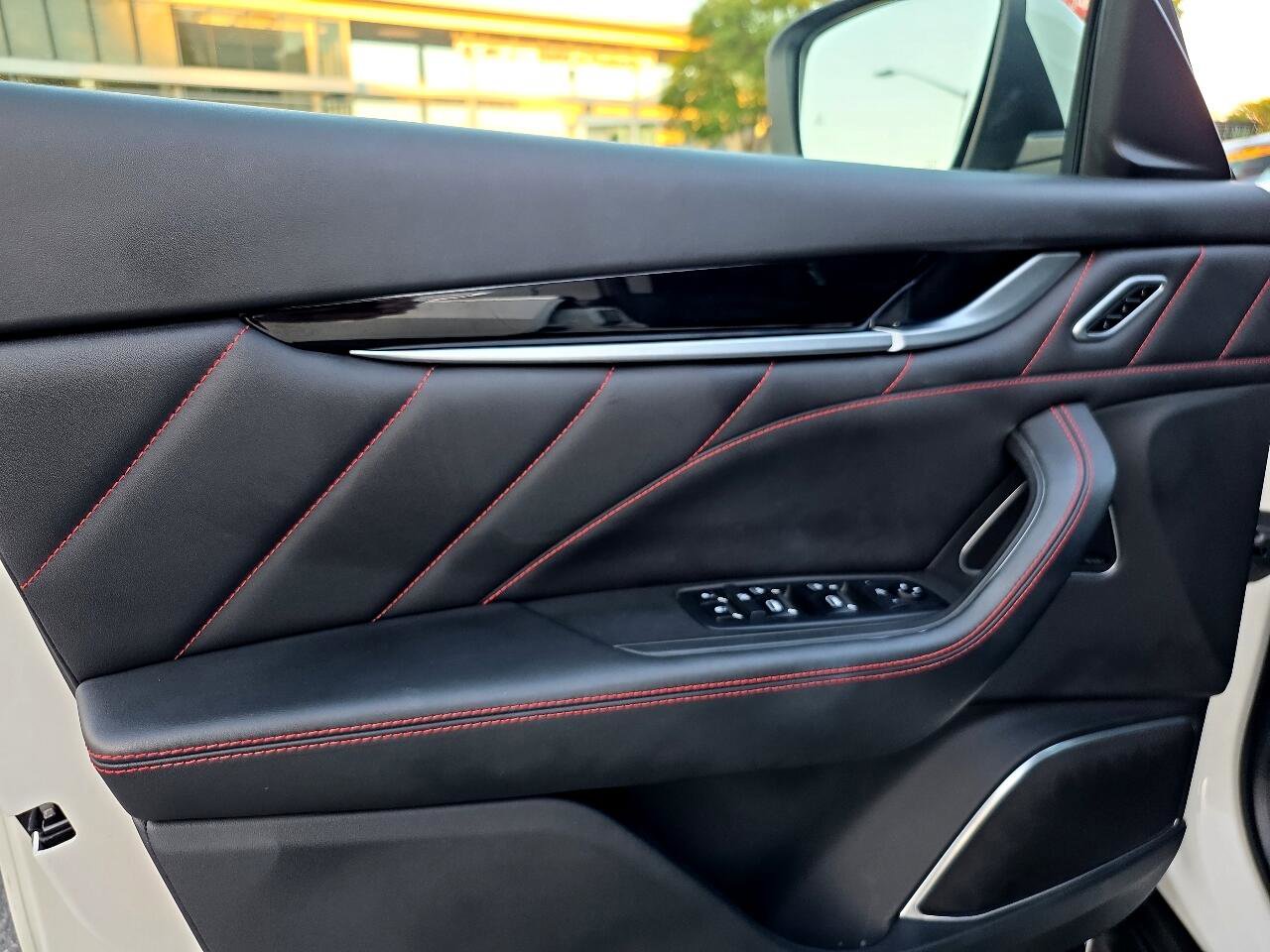 Used 2022 Maserati Levante GT image 34