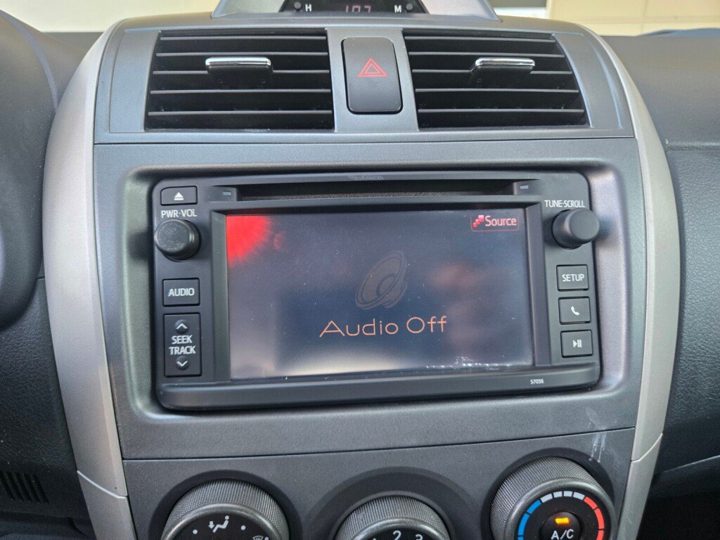 Used 2013 Toyota Corolla S FWD image 13