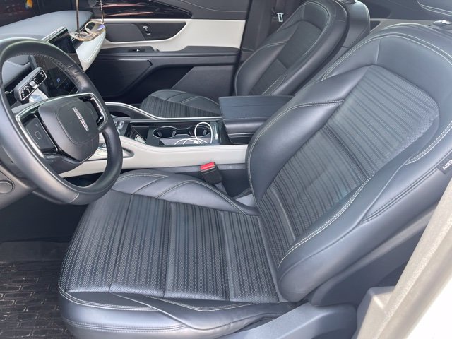 Certified 2024 Lincoln Nautilus Reserve AWD/4WD image 5