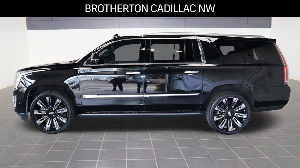 Used 2018 Cadillac Escalade ESV Premium Luxury AWD/4WD image 2
