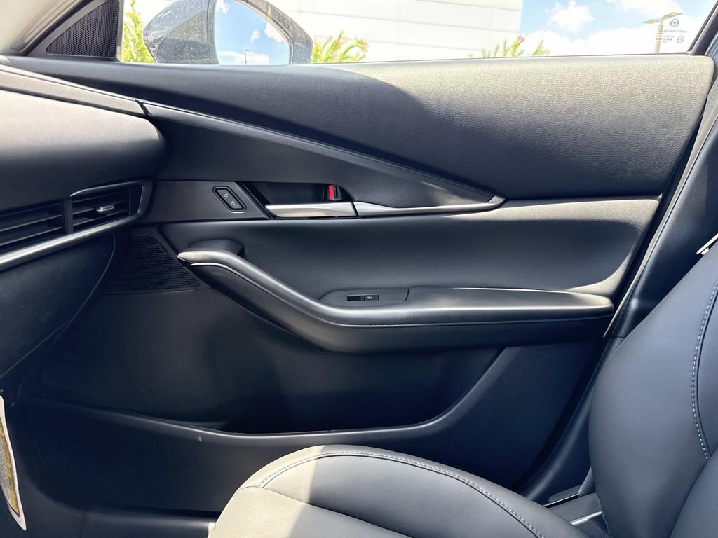 New 2026 MAZDA CX-30 AWD 2.5 S w/ Select Sport Pkg image 27
