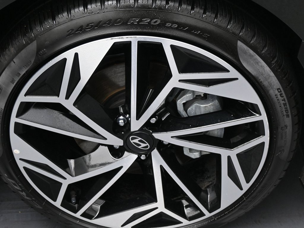 Used 2023 Hyundai Ioniq 6 SEL image 39