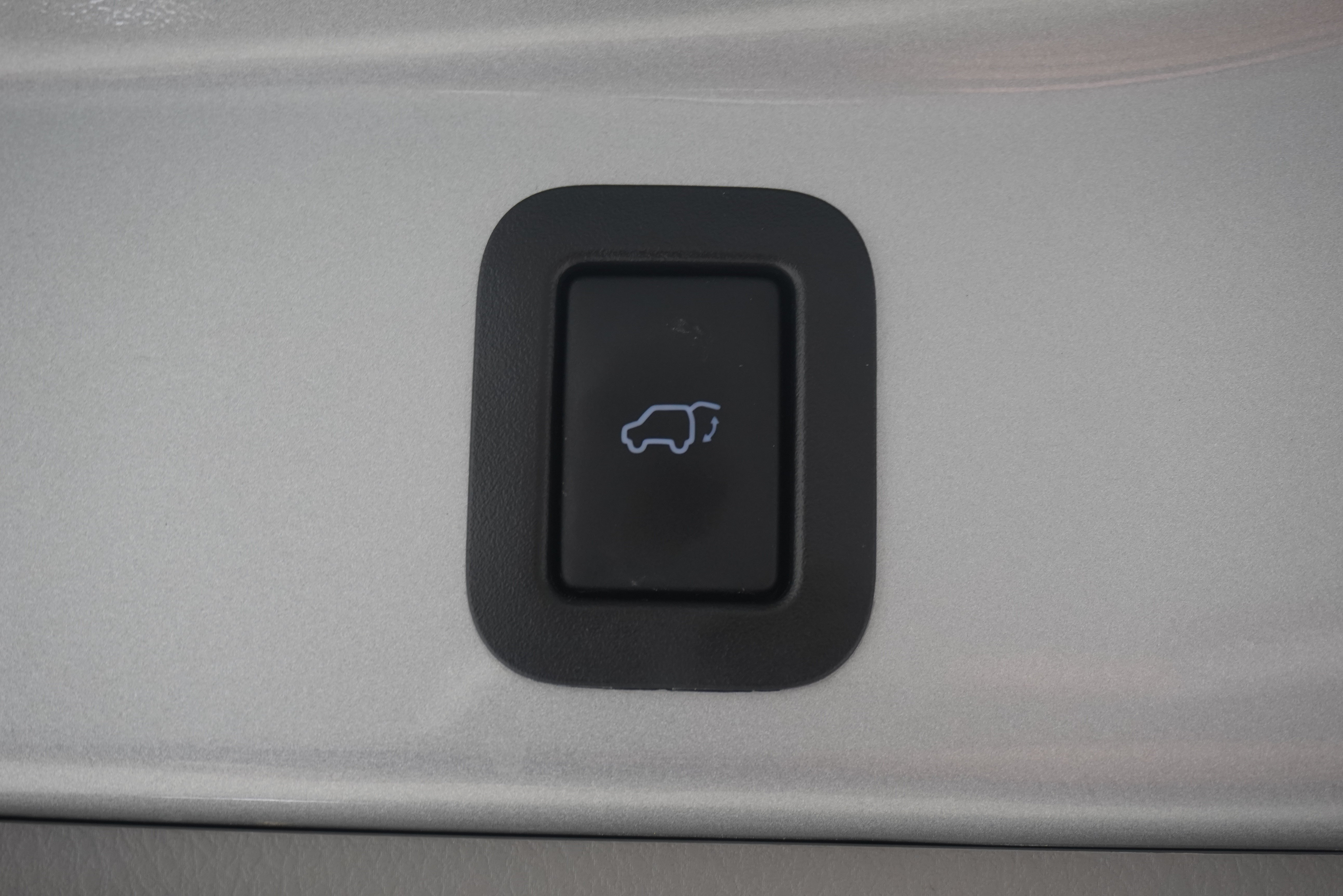 Used 2017 Toyota Highlander XLE FWD image 29